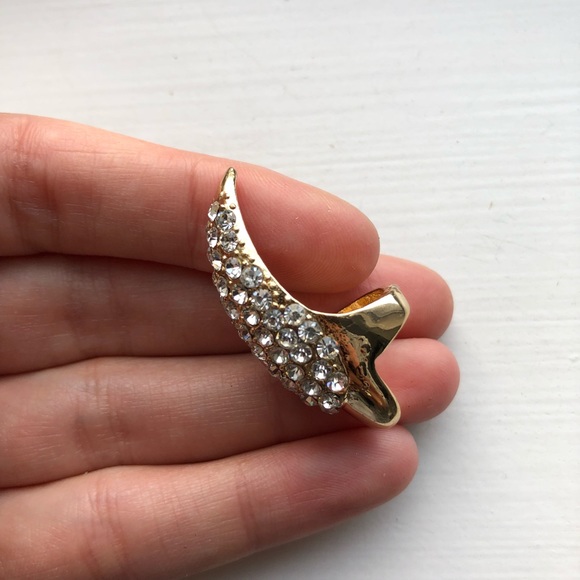 Gold & diamond talon claw ring - Picture 4 of 6